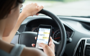 Texting while driving in Florida officially illegal blog post thumbnail